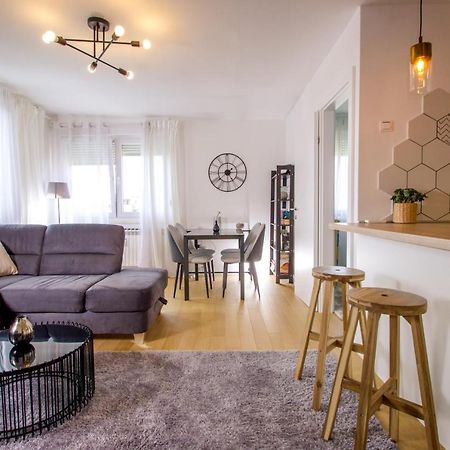 Apartment Zagreb 213 מראה חיצוני תמונה