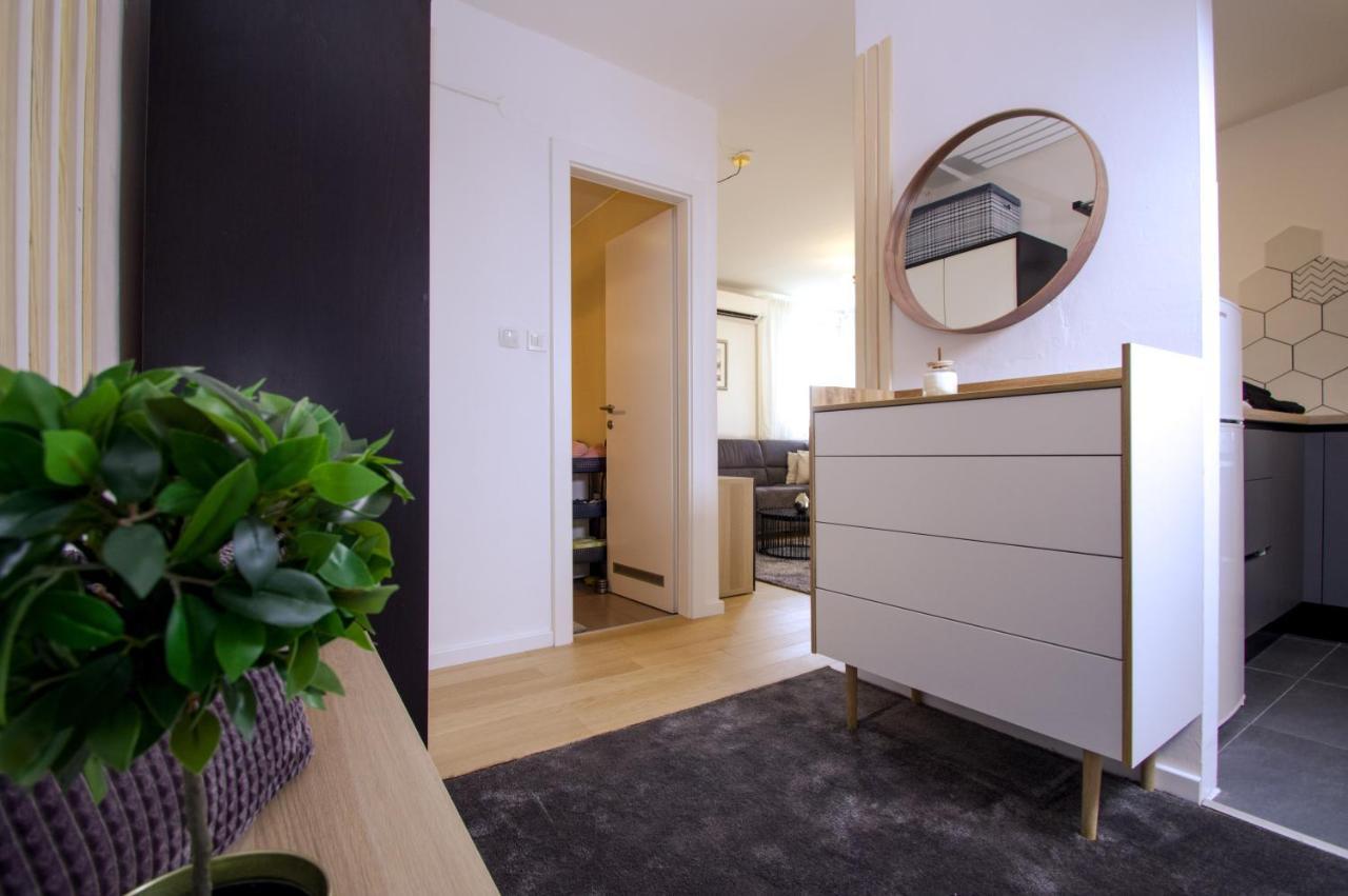 Apartment Zagreb 213 מראה חיצוני תמונה