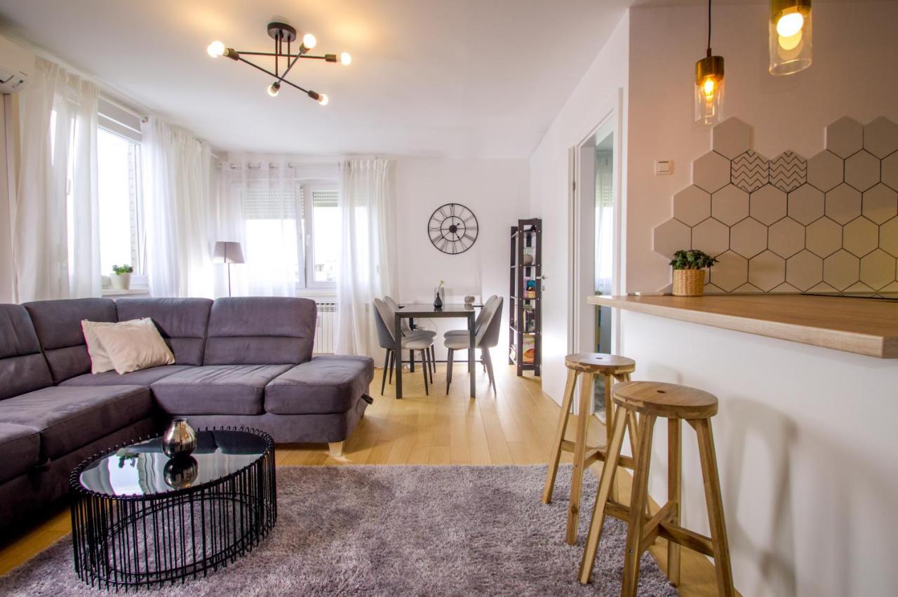 Apartment Zagreb 213 מראה חיצוני תמונה