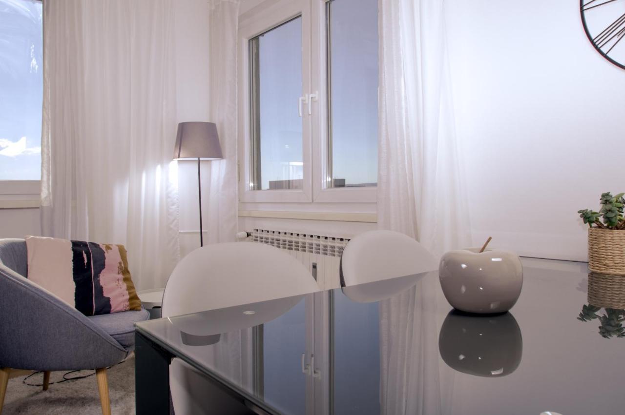 Apartment Zagreb 213 מראה חיצוני תמונה